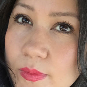 Meet your Posher, Eva